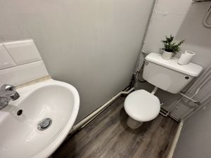 Photo 16- click for photo gallery